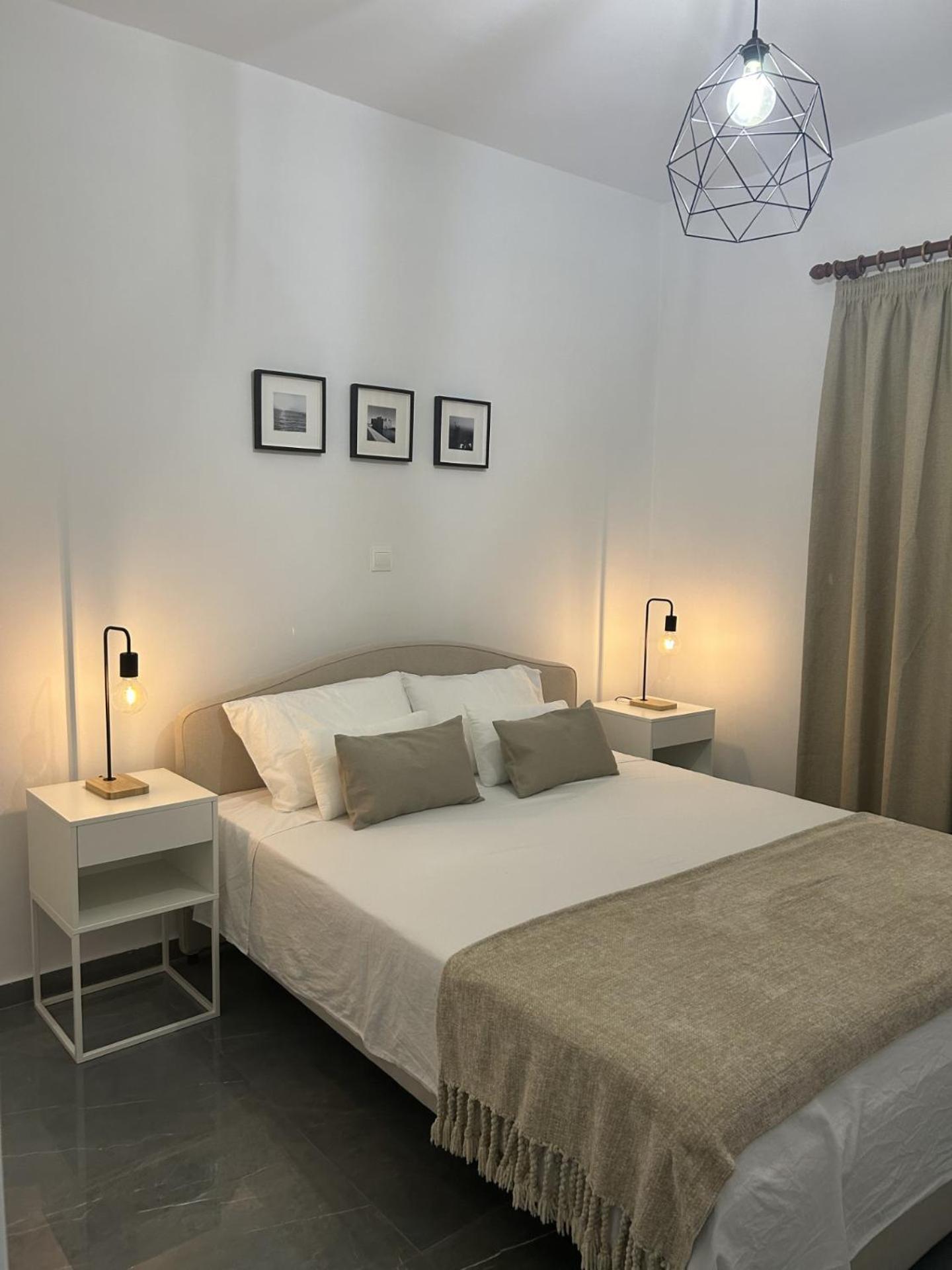 Appartement Ermis Sunset à Paphos Extérieur photo